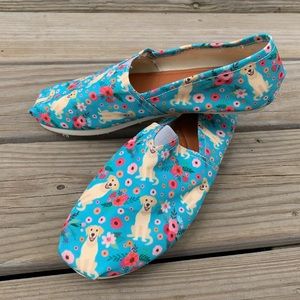 Yellow Labrador/Lab/Dog floral canvas slip-on shoe size 8, EU39.